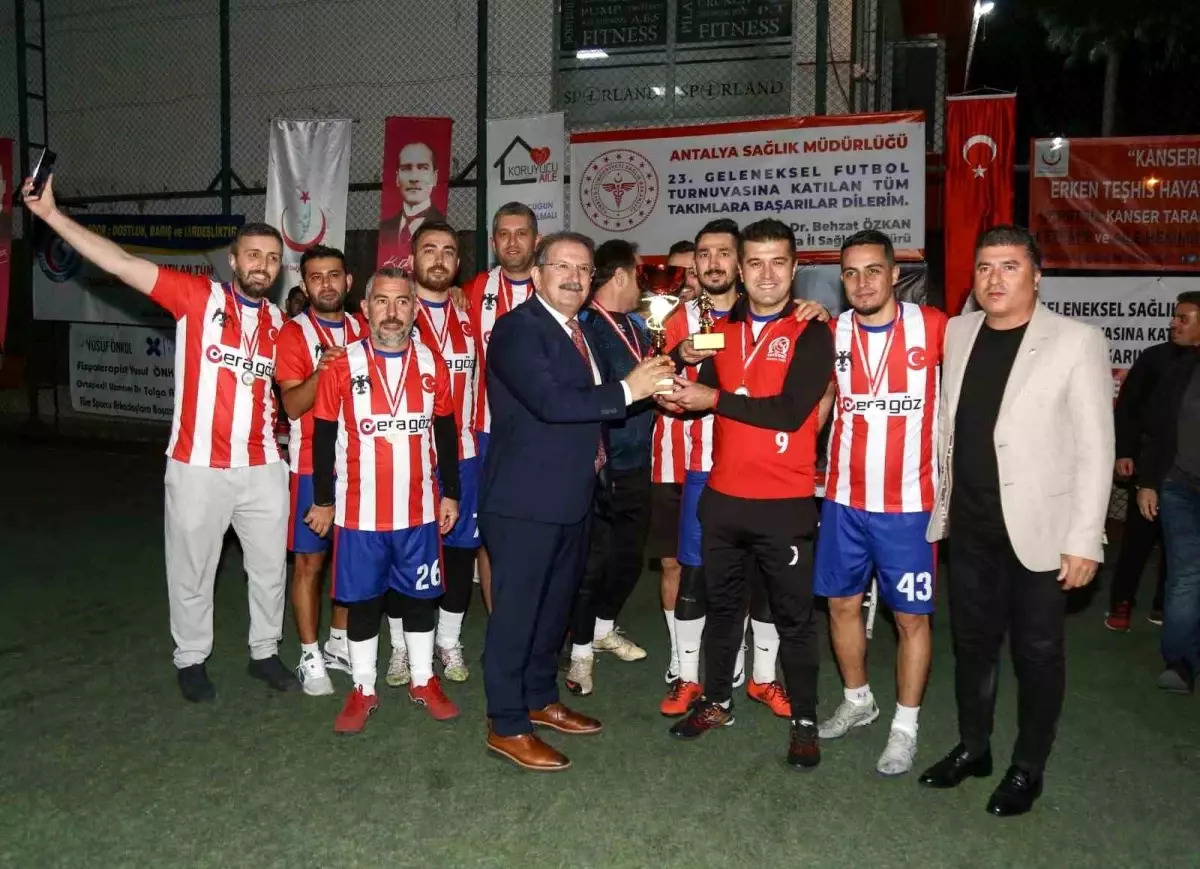 Antalya’da Sağlık Futbol Turnuvası Sona Erdi