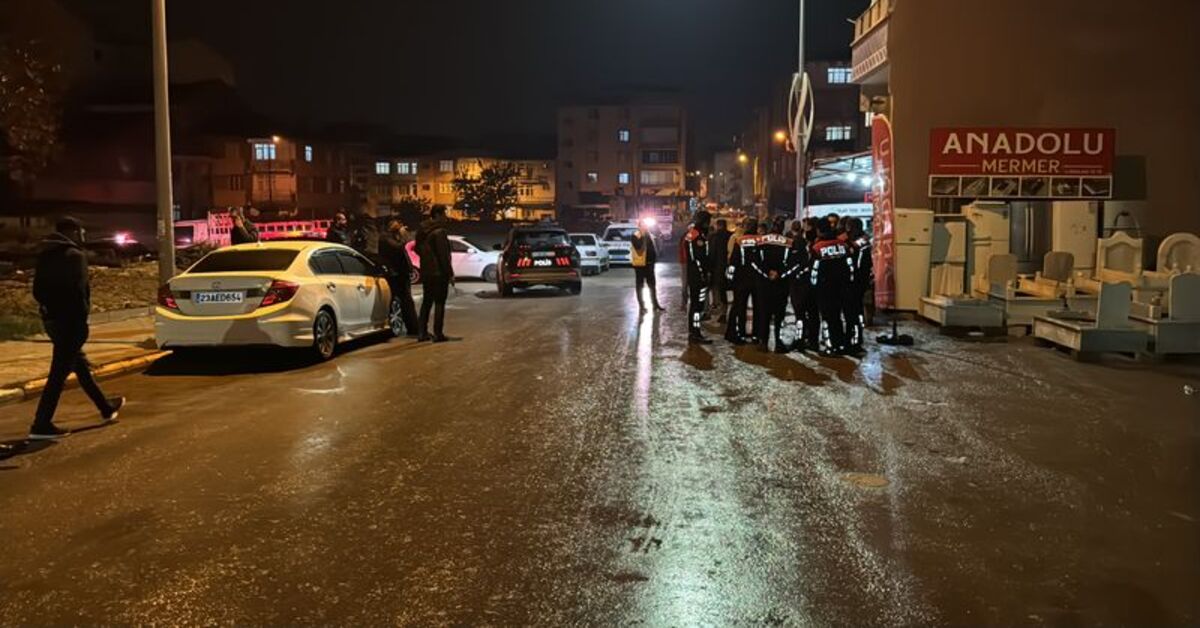 Elazığ’da bıçaklı kavgada 2 kişi yaralandı